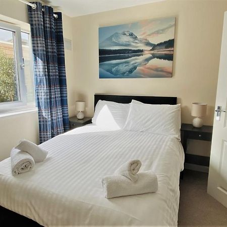Broad Gauge Apartments Wolverhampton Bagian luar foto