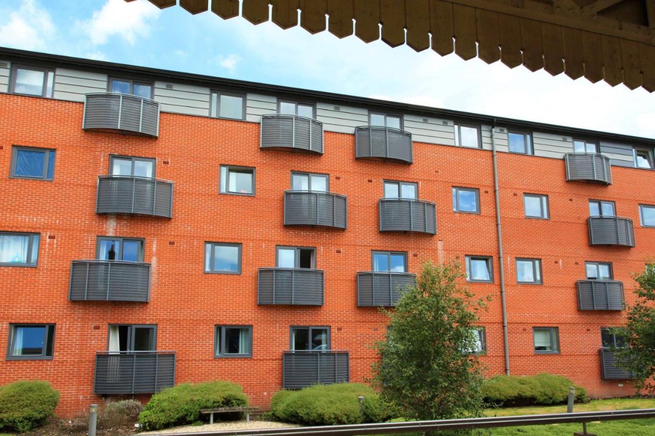 Broad Gauge Apartments Wolverhampton Bagian luar foto