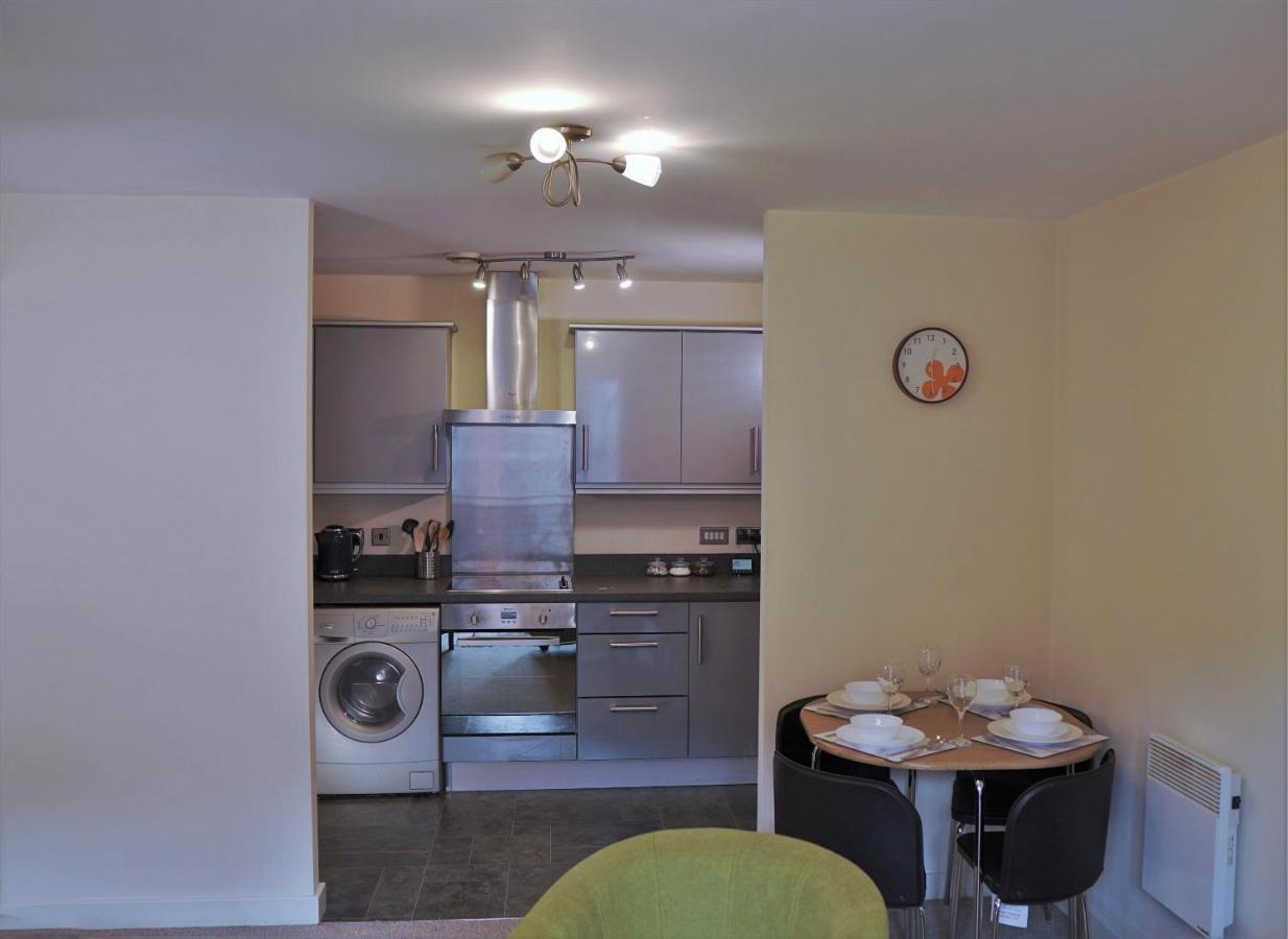 Broad Gauge Apartments Wolverhampton Bagian luar foto