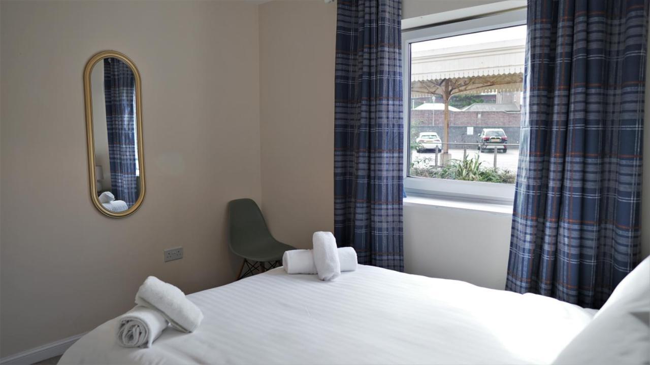 Broad Gauge Apartments Wolverhampton Bagian luar foto