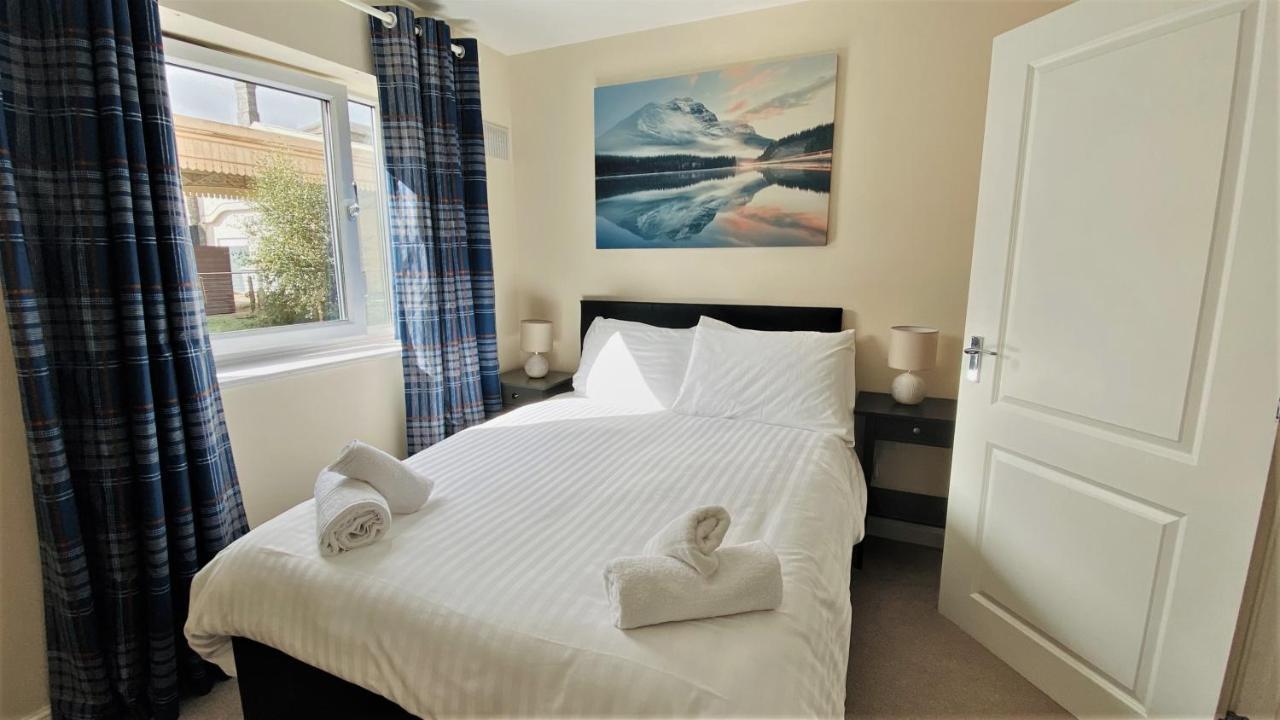 Broad Gauge Apartments Wolverhampton Bagian luar foto