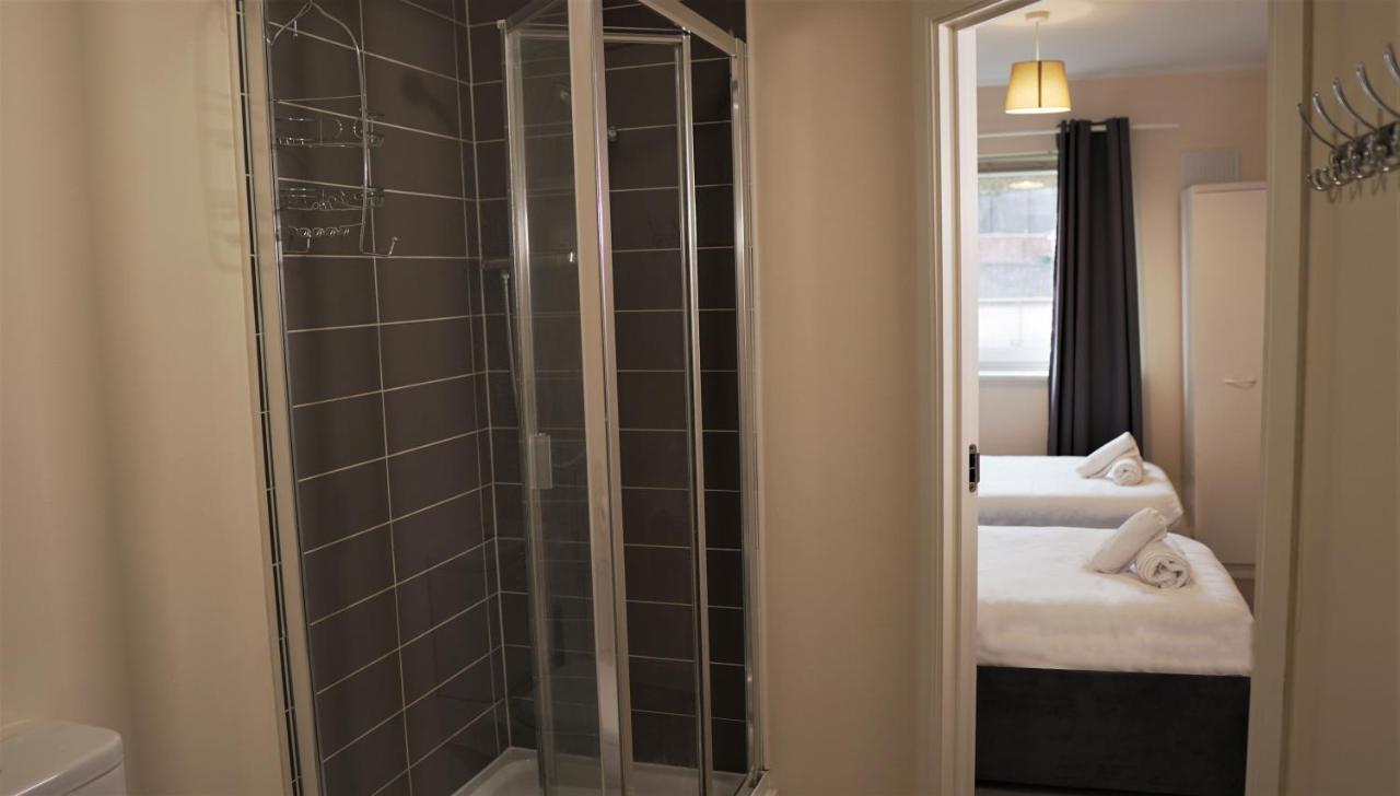 Broad Gauge Apartments Wolverhampton Bagian luar foto