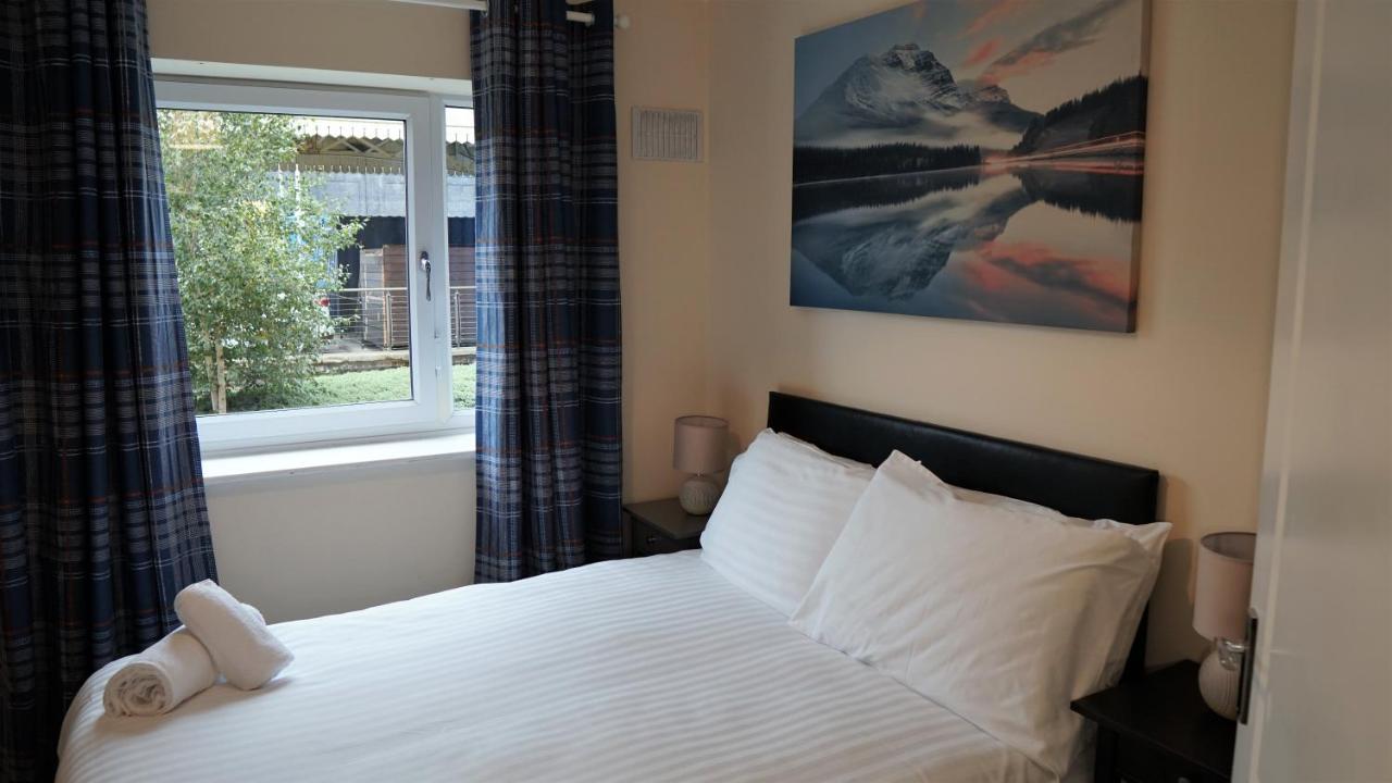 Broad Gauge Apartments Wolverhampton Bagian luar foto